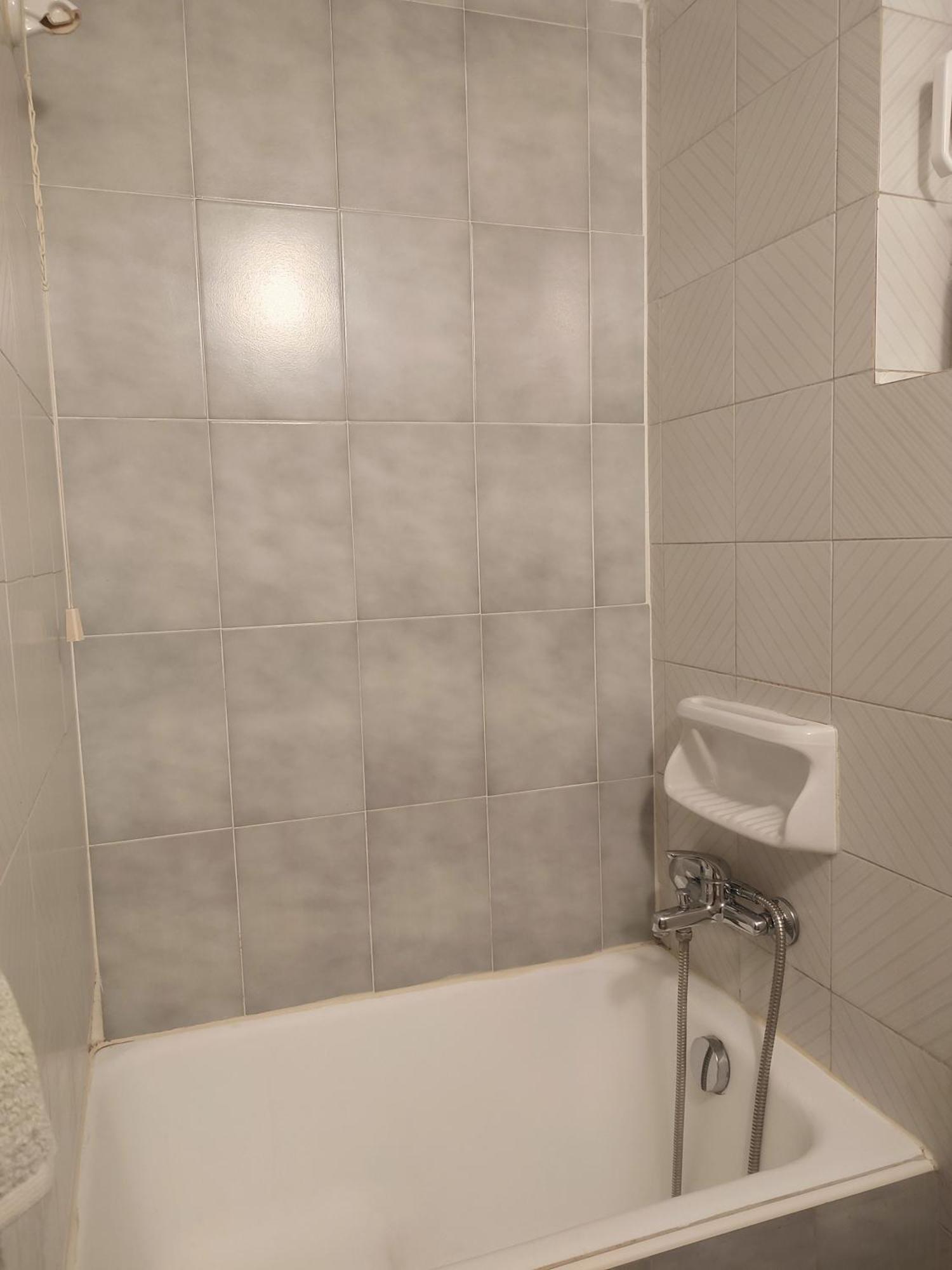 Mema'S Tranquil Studio In Patra - Free Parking Экстерьер фото